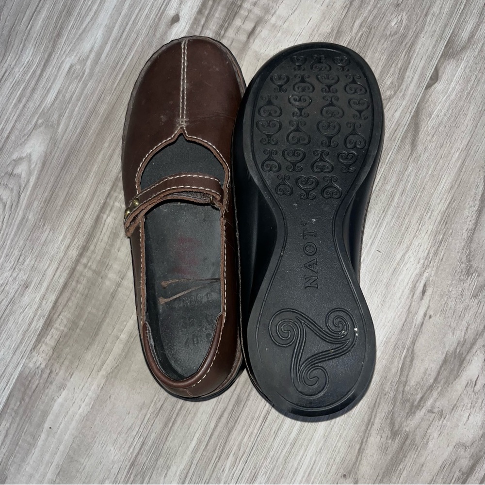 Naot Leather Shoes - Picture 6 of 8